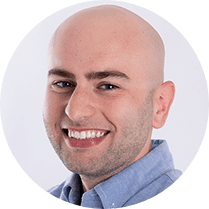 <h5 class="woo-tes-name">John Donnachie</h5>